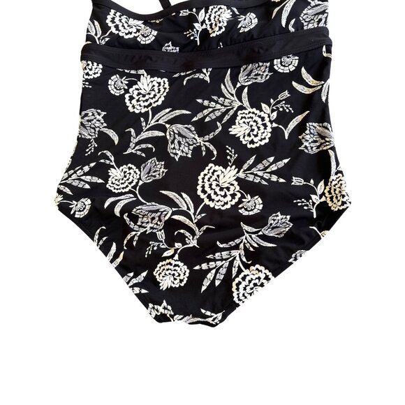 Lands' End One Piece Maillot Black White Floral‎ Size 14 Shelf Bra Adj Straps - Picture 8 of 11